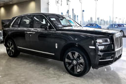 Rolls Royce Cullinan Front Left Three Quarter
