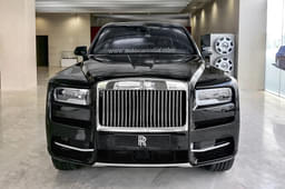 Rolls Royce Cullinan Front View