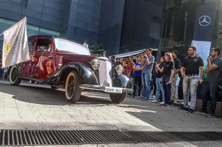 Mercedes-Benz 170V sedan