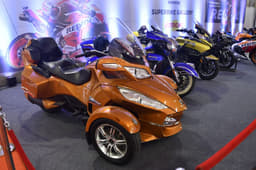 Can-Am Spyder Roadster