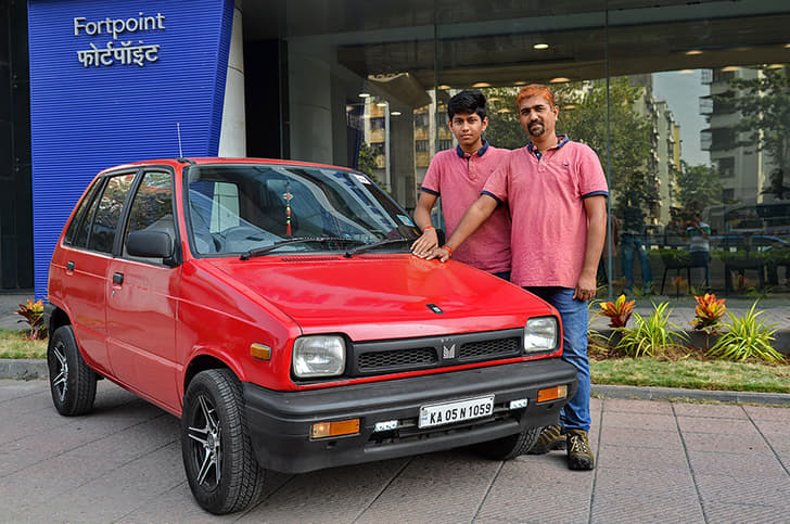 Mr. V Murali and his son drove down their Maruti 800 DX all the way from Mysore.
