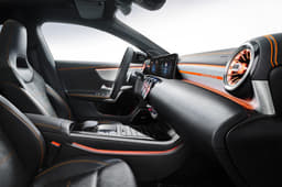 2019 Mercedes-Benz CLA image gallery