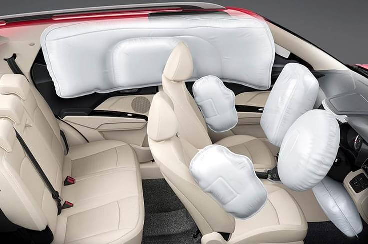 Top-spec variants gets seven airbags as standard. Top-spec variants gets seven airbags as standard.