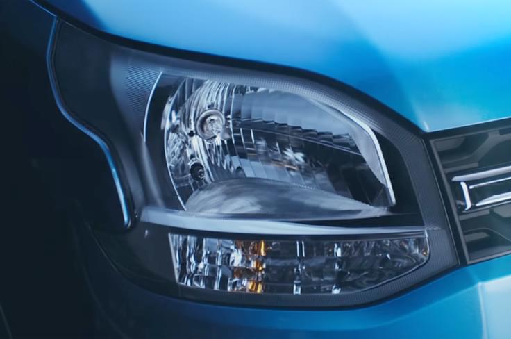 New headlamp units are rounder than the outgoing model New headlamp units are rounder than the outgoing model