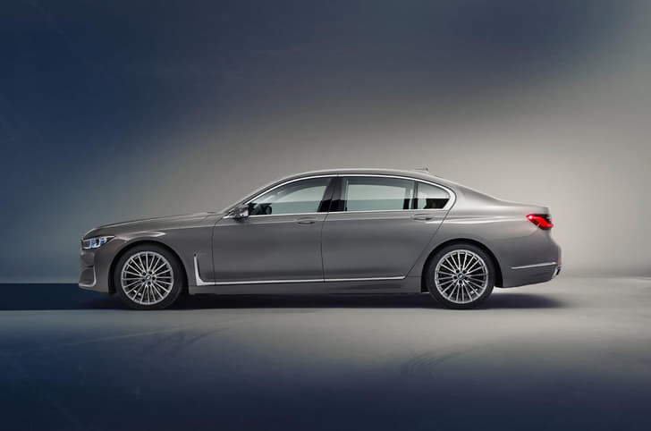 2019 BMW 7 Series image gallery