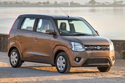 Maruti Suzuki Wagon R Front Right Three Quarter