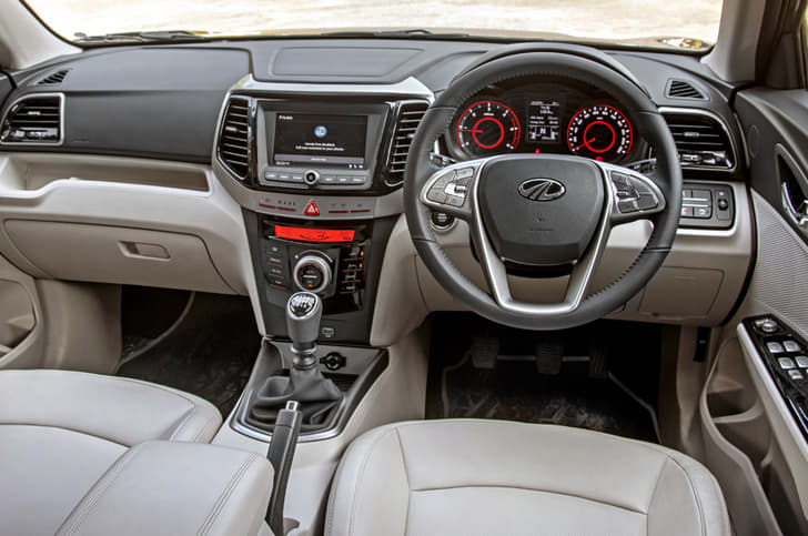 Dual-tone dash adds premium feel to the XUV300’s cabin.