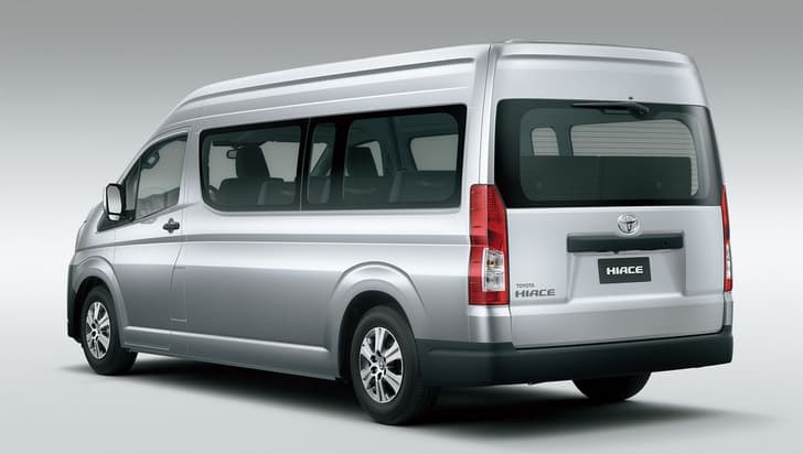 New Toyota Hiace image gallery 