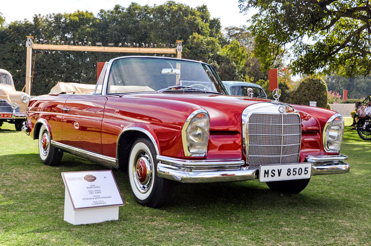 1962 Mercedes-Benz 220SE Cabriolet owned by Viveck & Zita Goenka. 1962 Mercedes-Benz 220SE Cabriolet owned by Viveck & Zita Goenka.