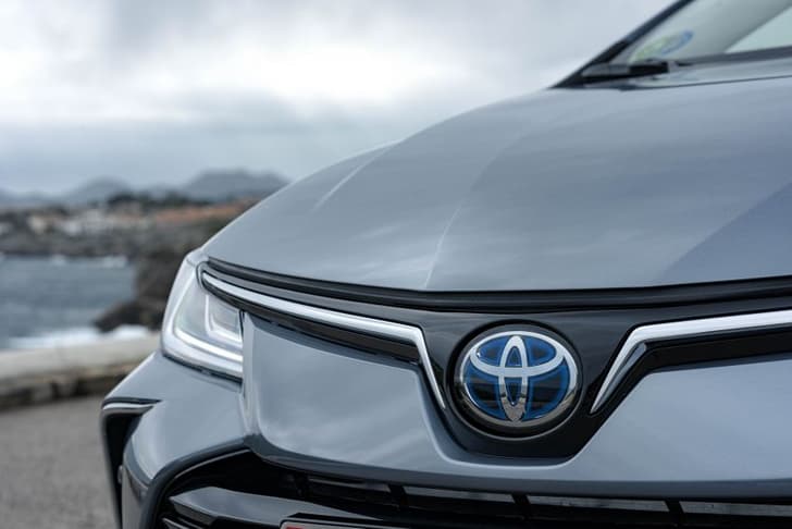 2020 Toyota Corolla image gallery