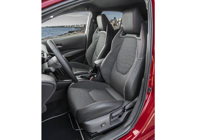 New Toyota Corolla hatchback image gallery