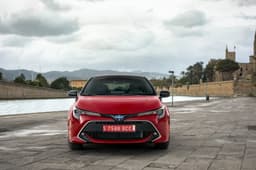 New Toyota Corolla hatchback image gallery