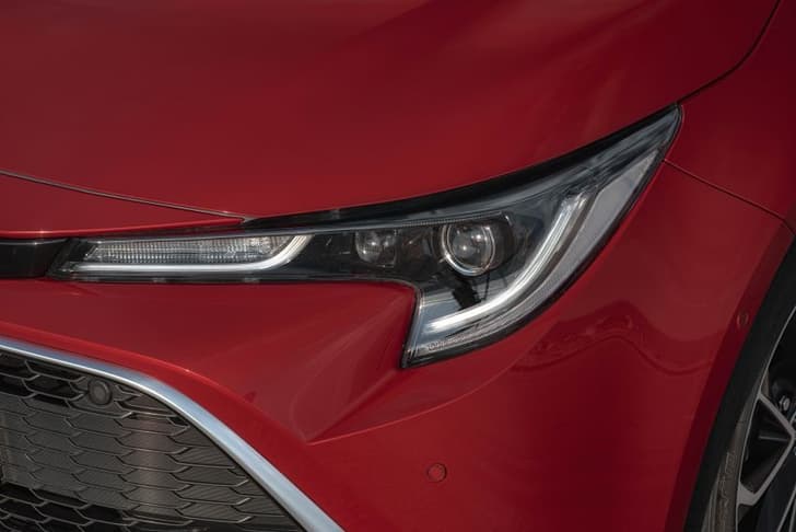 New Toyota Corolla hatchback image gallery