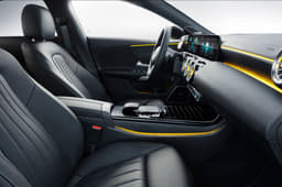 New Mercedes-Benz CLA Shooting Brake image gallery 