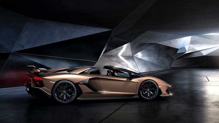 Lamborghini Aventador SVJ Roadster image gallery