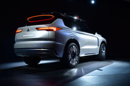 Mitsubishi Engelberg Tourer image gallery