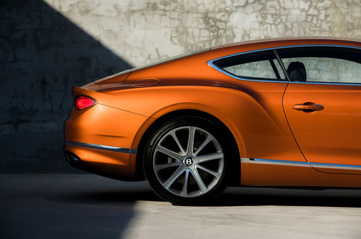 Bentley Continental GT V8 image gallery 