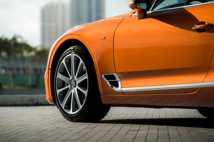 Bentley Continental GT V8 image gallery 