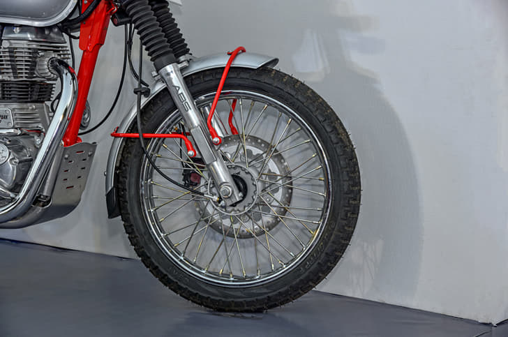 2019 Royal Enfield Bullet Trials 350 image gallery