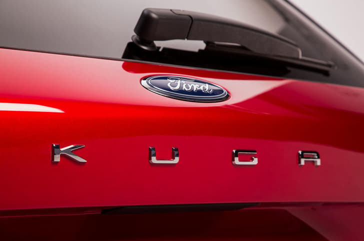 2019 Ford Kuga image gallery