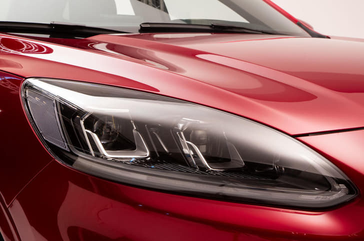 2019 Ford Kuga image gallery