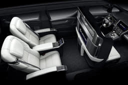 Lexus LM 300h image gallery