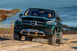 Mercedes Benz Gls Front View