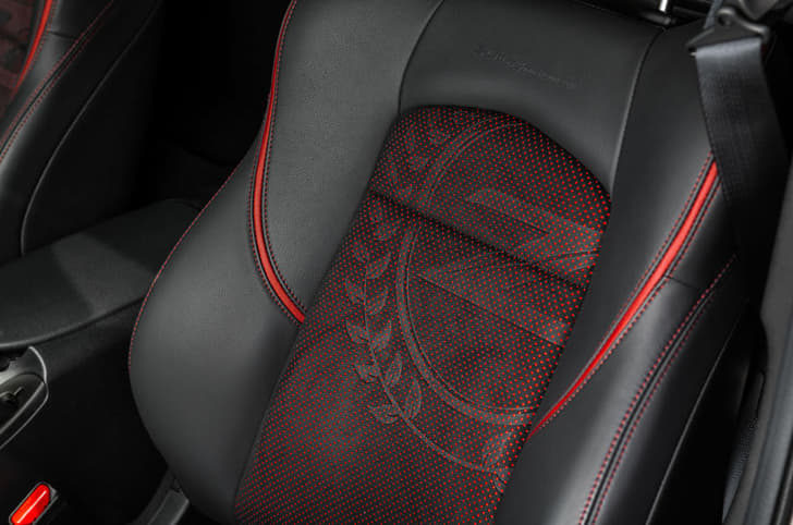 New Nissan 370Z 50th Anniversary Edition image gallery