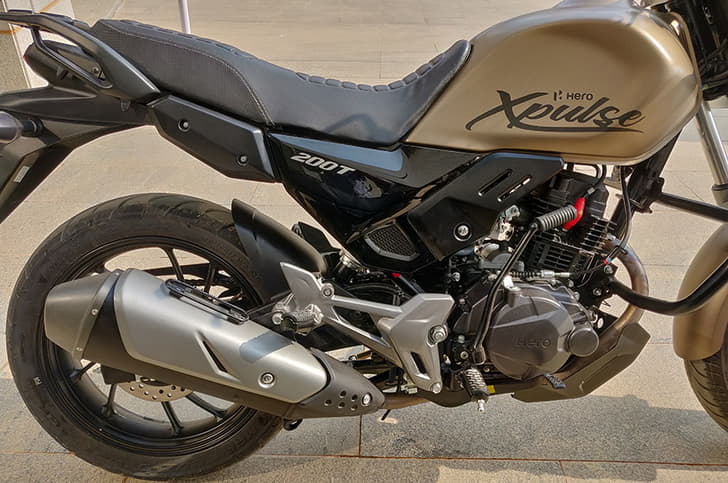 Hero XPulse 200T image gallery