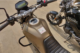 Hero XPulse 200T image gallery