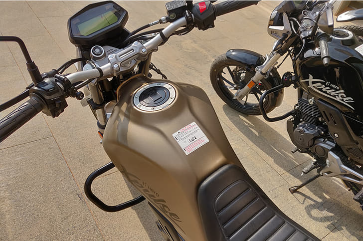 Hero XPulse 200T image gallery