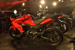 Hero Xtreme 200S image gallery