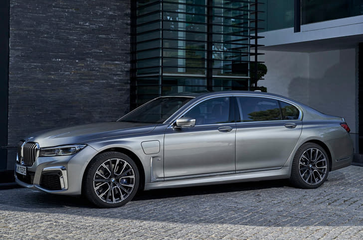 BMW 745Le image gallery