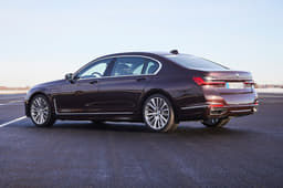 BMW 745Le image gallery