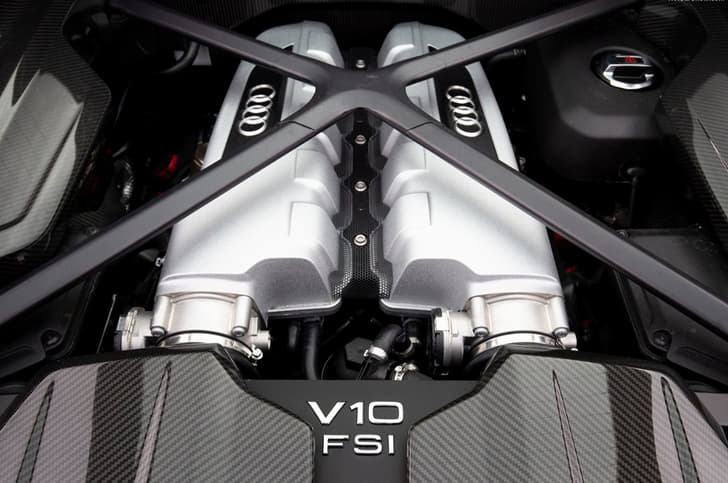 2019 Audi R8 Coupe facelift image gallery 