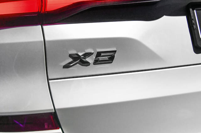 Rear View Image - 5788