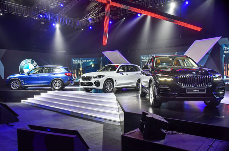 2019 BMW X5 image gallery