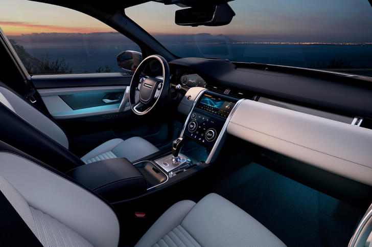 Land Rover Discovery Sport Dashboard