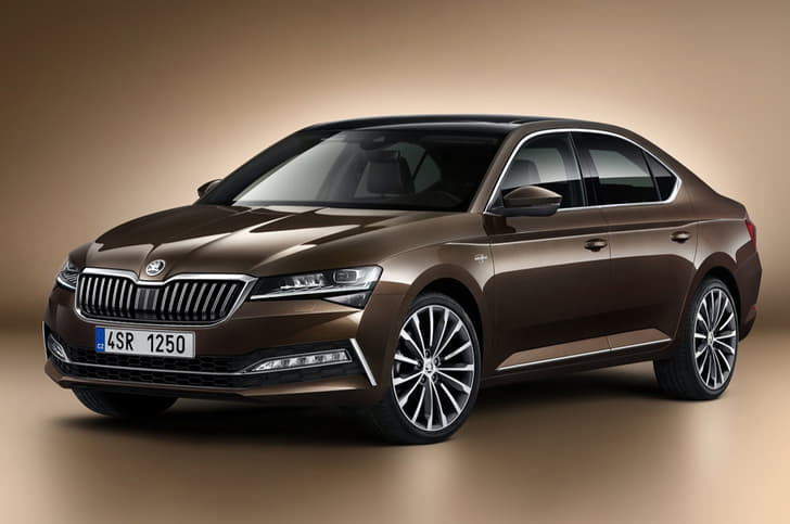 Skoda Superb facelift image gallery