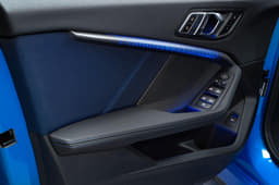 2019 BMW 1 Series image gallery