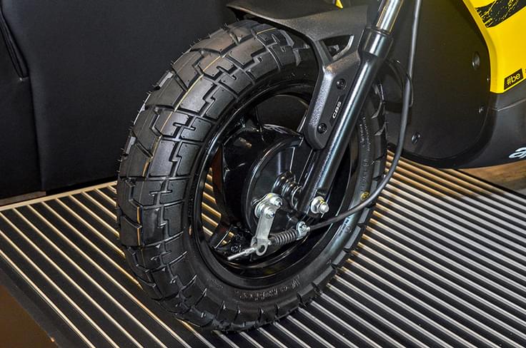 The Storm gets a drum brake at either end and chunky off-road tyres. The Storm gets a drum brake at either end and chunky off-road tyres.