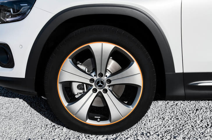 New Mercedes-Benz GLB SUV image gallery