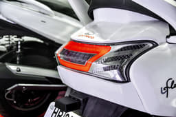 22 KYMCO iFlow electric scooter image gallery