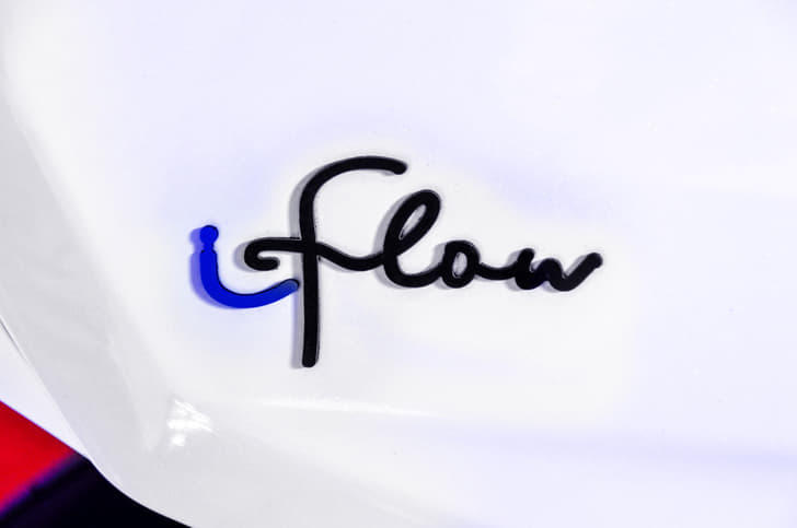 22 KYMCO iFlow electric scooter image gallery