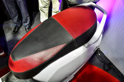 22 KYMCO iFlow electric scooter image gallery