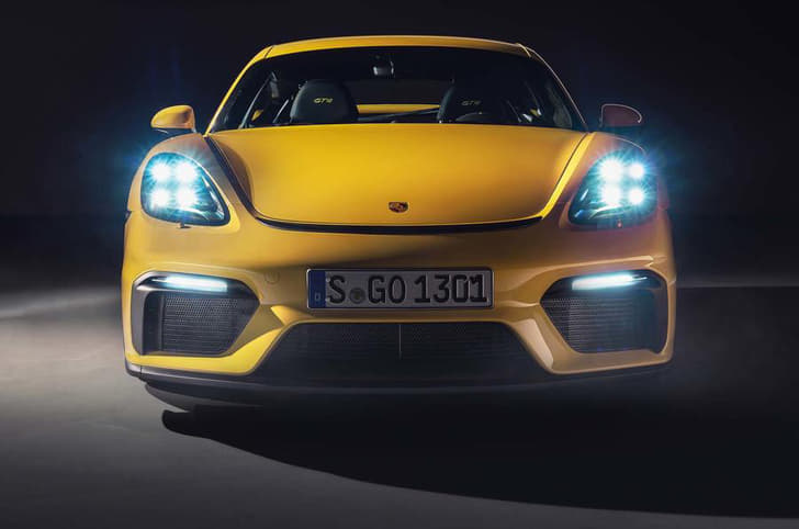 2019 Porsche 718 Cayman GT4 image gallery