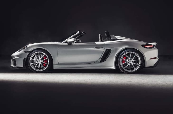 2019 Porsche 718 Boxster Spyder image gallery