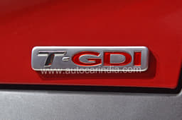 2019 Kia Seltos image gallery