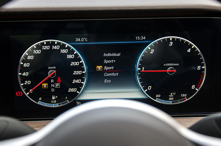 Mercedes Benz E Class Dashboard