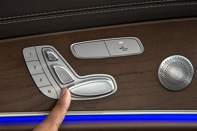 Door Controls Image - 8238